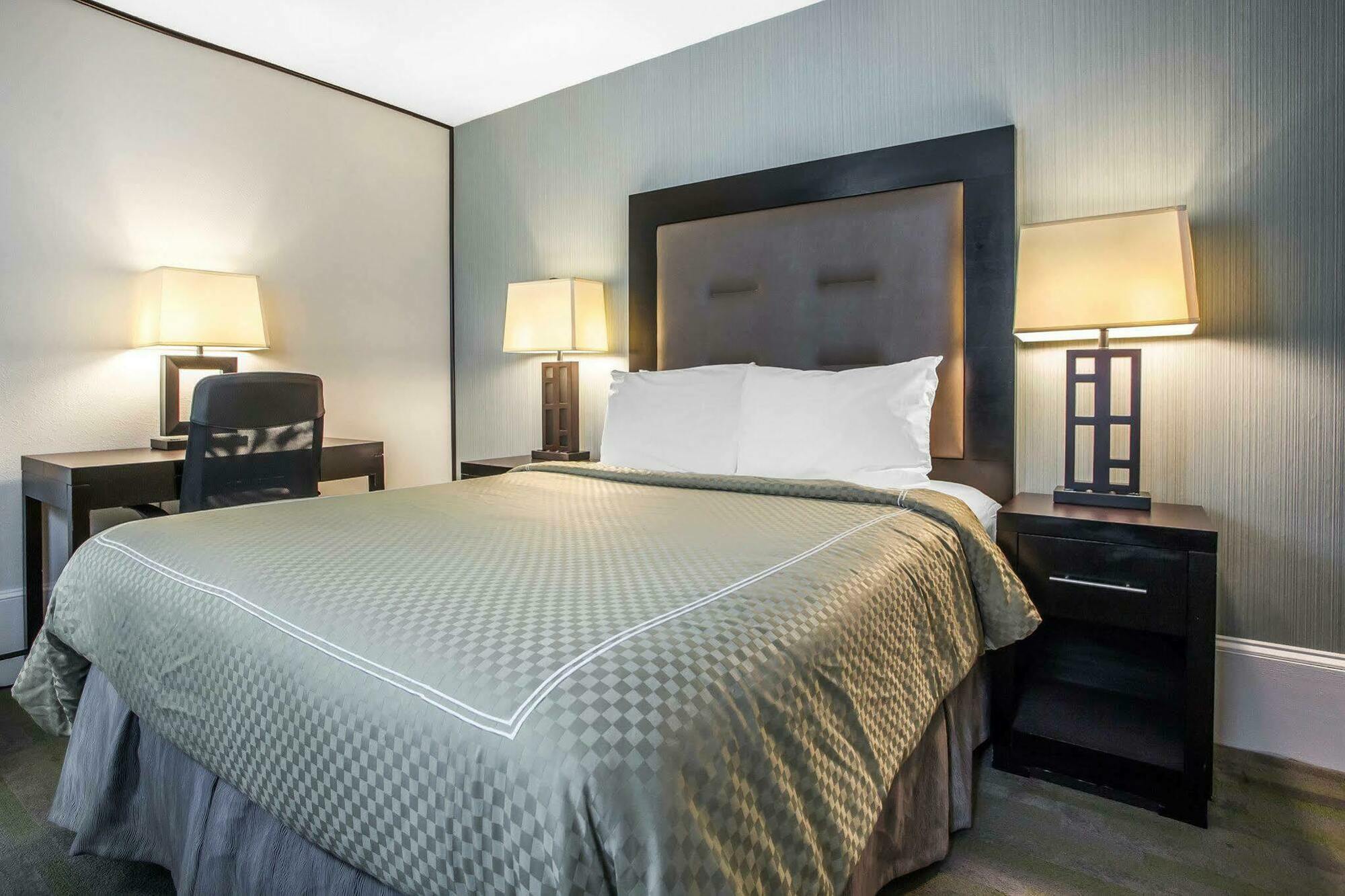 Quality Inn Center City Filadelfia Exterior foto